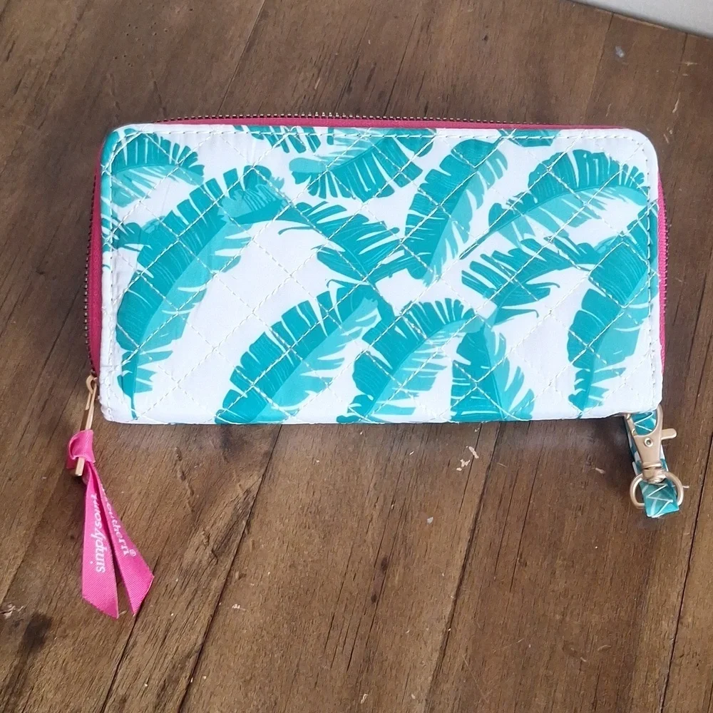 Simply Southern Green Palm Leaf Quilted Wristlet Wallet | Water-Resistant